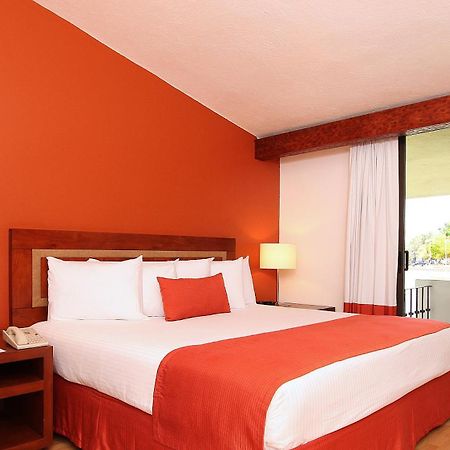 Fiesta Inn Villahermosa Cencali Экстерьер фото