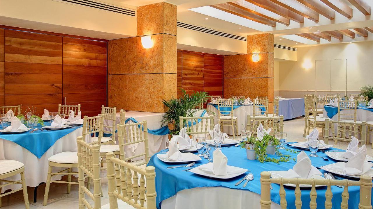 Fiesta Inn Villahermosa Cencali Экстерьер фото