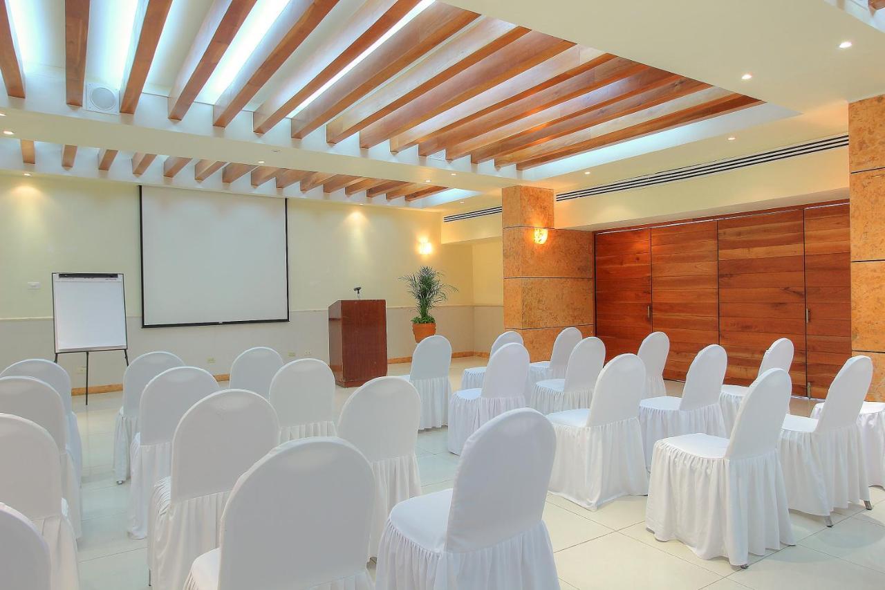 Fiesta Inn Villahermosa Cencali Экстерьер фото