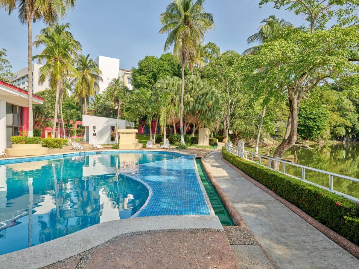 Fiesta Inn Villahermosa Cencali Экстерьер фото